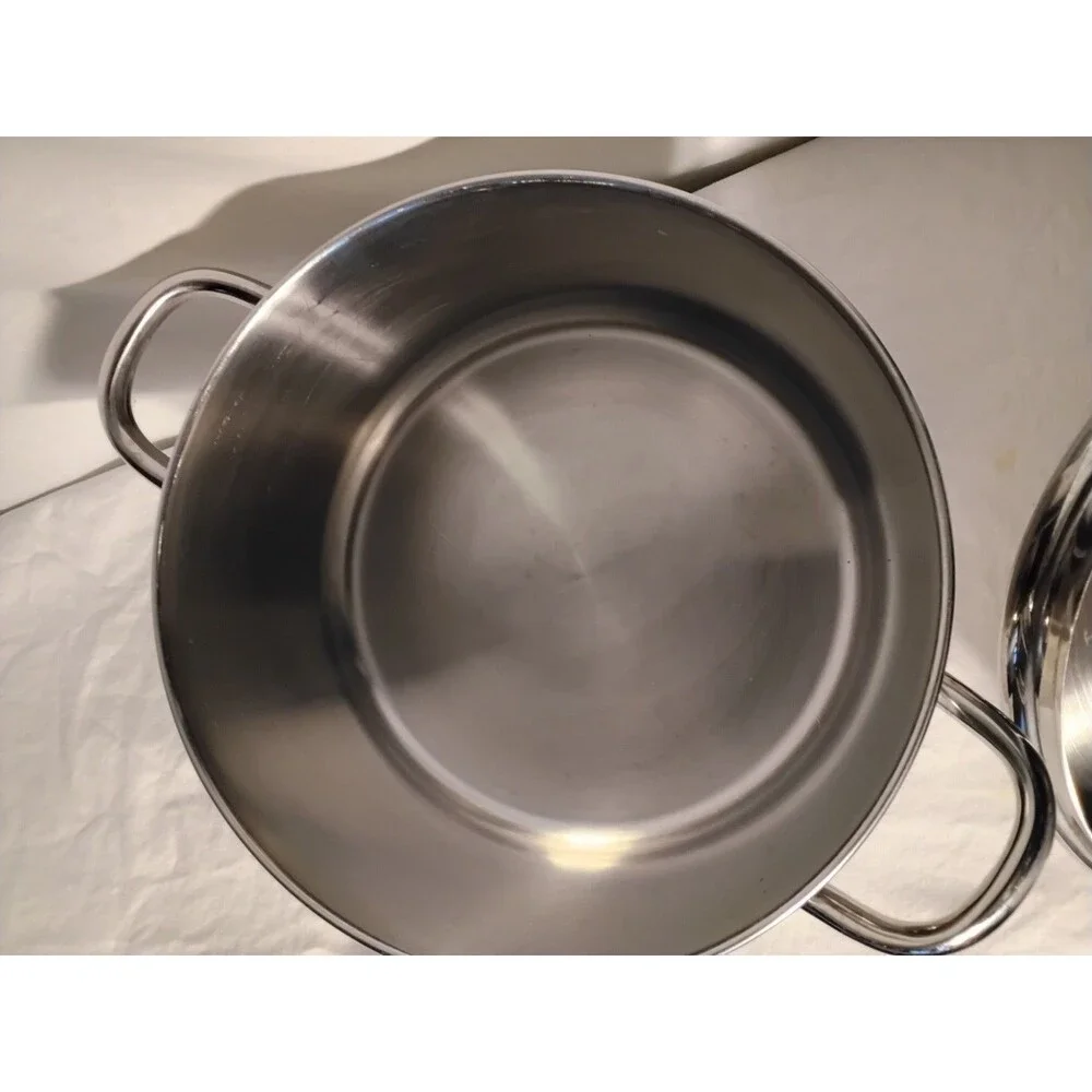 Farberware 18/10 Six Quart Stockpot With Lid T00097 Excellent